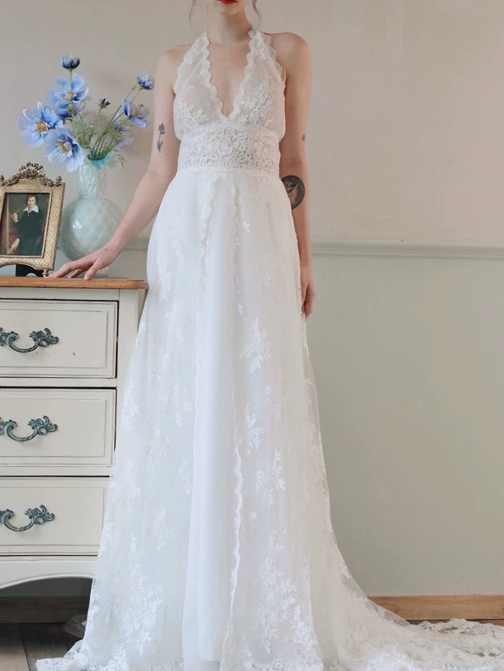 A-Line Sweep-Brush Train Lace Tulle Wedding Dress CW3097